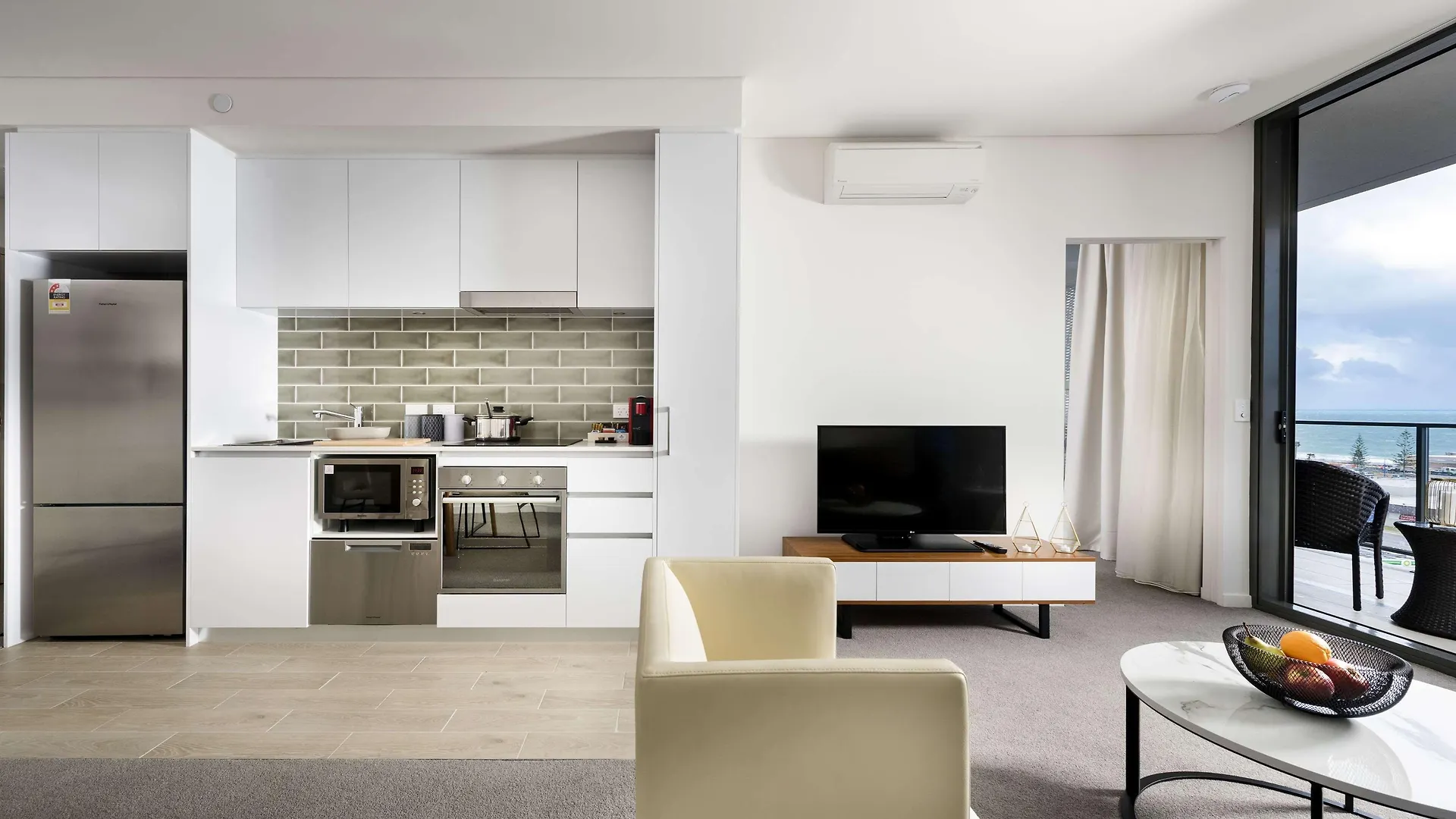 Ramada By Wyndham Vetroblu Scarborough Beach Perth 4*,